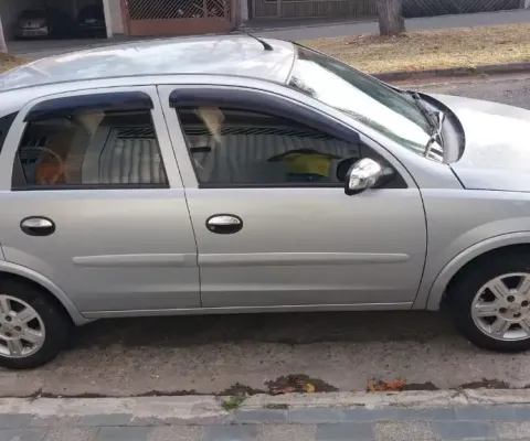 Corsa 1,4 2011