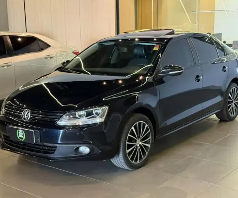 VOLKSWAGEN JETTA 2.0 2014