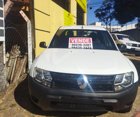 RENAULT DUSTER OROCH à venda.