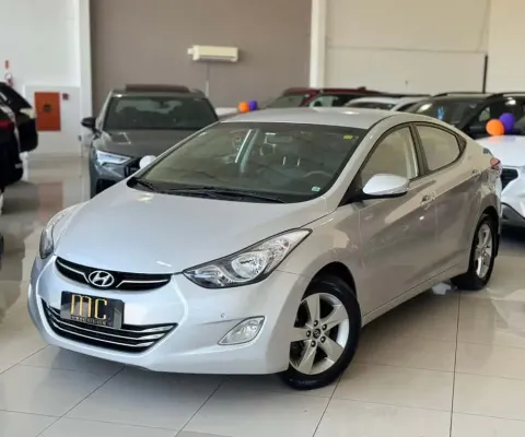 Hyundai Elantra GLS 2.0 16V Flex Aut.