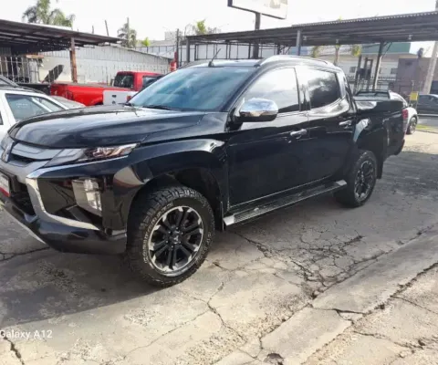 MITSUBISHI L200 TRITON 2.4 16V TURBO DIESEL SPORT HPE CD 4P 4X4 AUTOMÁTICO