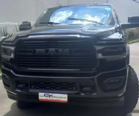 RAM 2500 LARAMIE 6.7 NIGHT ED. TB CD 4x4