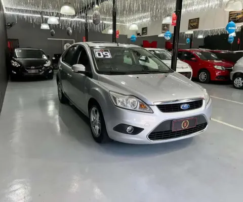 FORD FOCUS GHIA 2.0LHA 2009