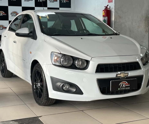 Chevrolet Sonic 2014 1.6 ltz sedan 16v flex 4p automático