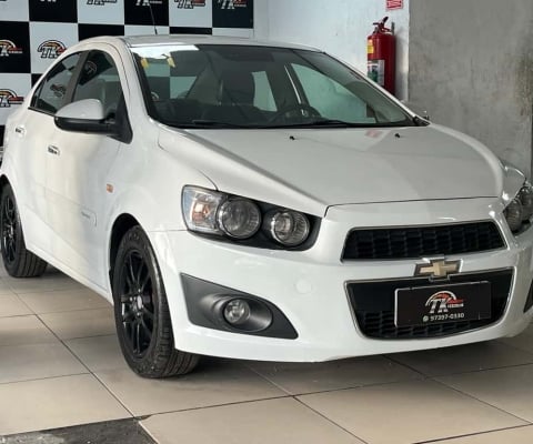 Chevrolet Sonic 2014 1.6 ltz sedan 16v flex 4p automático
