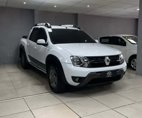 Renault Duster oroch 2017 2.0 16v flex dynamique 4p automático