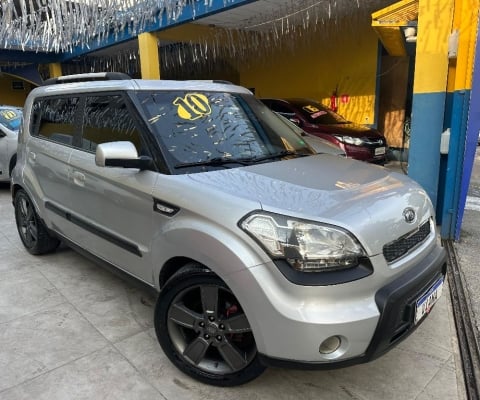 KIA SOUL EX 1.6 MANUAL – ESTILO ÚNICO, CONFORTO E EXCELENTE ESPAÇO INTERNO!