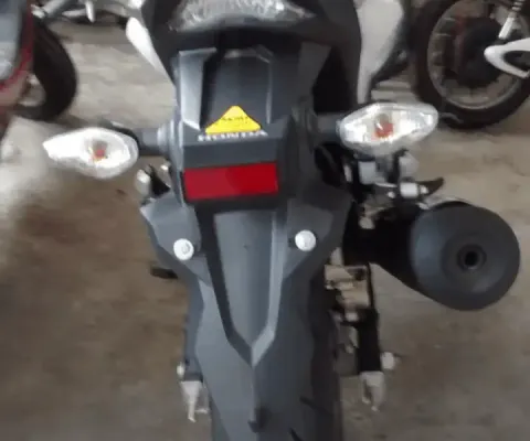 HONDA CB à venda.