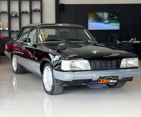 Chevrolet opala diplomata se 4.1 4p 1990