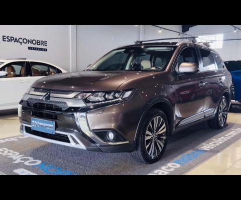 MITSUBISHI OUTLANDER 3.0 HPES 2020