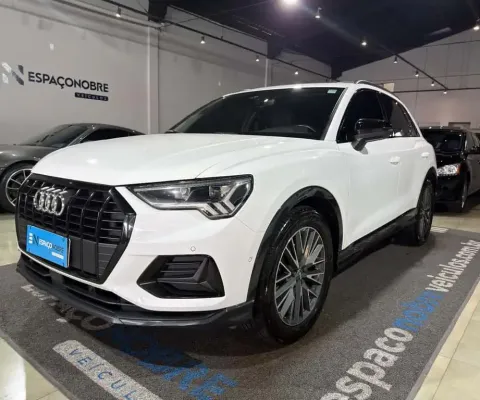 Audi q3 1.4tfsi 2020
