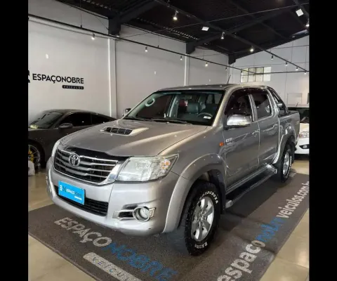 TOYOTA HILUX CD4X4 SR 2015