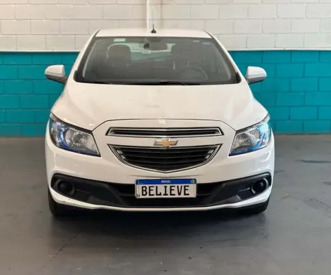 Chevrolet Onix 2015 1.4 mpfi lt 8v flex 4p automático