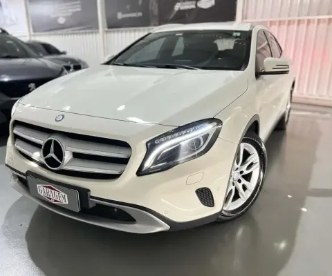 MERCEDES-BENZ GLA 200 200 Advance 1.6/1.6 TB 16V Flex Aut.