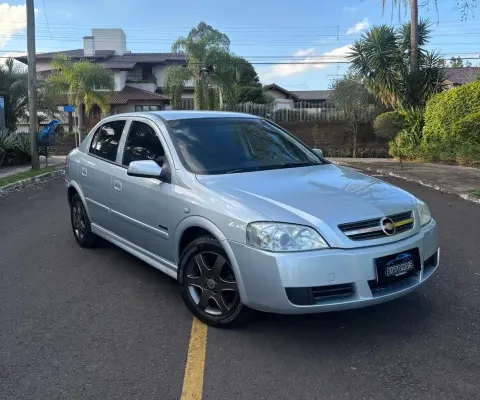 Chevrolet Astra Hatch 2.0 Manual 2008 Ótimo Estado de Conservação 