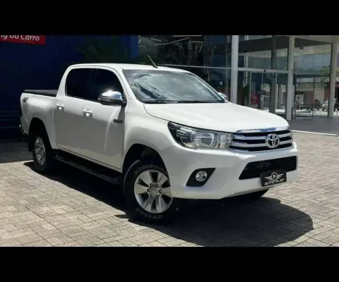 Toyota Hilux CD SRV 4x4 2.8 TDI Diesel Aut.  - Branca - 2016/2016