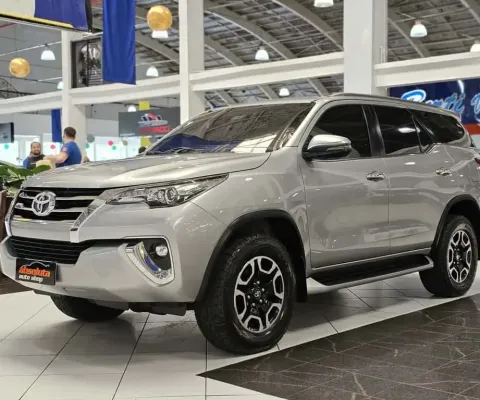 Toyota Hilux sw4 2019 2.8 srx 4x4 7 lugares 16v turbo intercooler diesel 4p automático