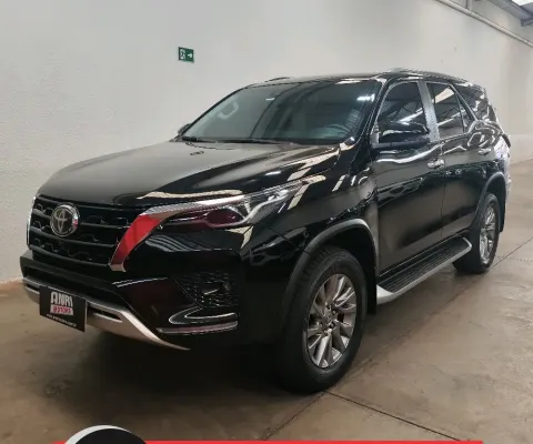 SW4 Srx 2.8 Turbo Diesel 4x4 Automático 7 Lugares Completo 2024