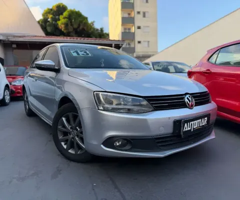 Vw Jetta 2.0 Flex Aut 2013 banco caramelo completo km baixo