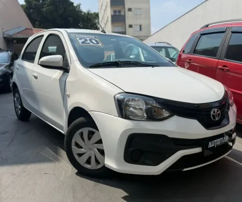 Toyota Etios 1.3 X 2020 completo manual km baixissimo