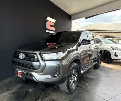 TOYOTA HILUX 2.8 SR CHALLENGE 4X4 CD TDI 4P