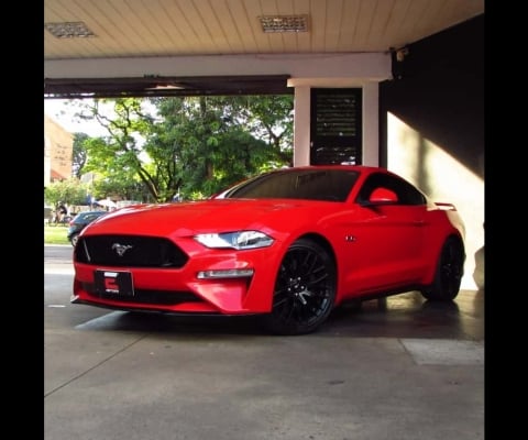 FORD MUSTANG 5.0 GT PREMIUM V8