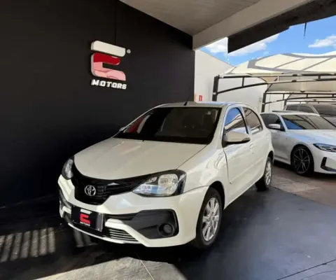 TOYOTA ETIOS 1.5 X PLUS 16V 4P