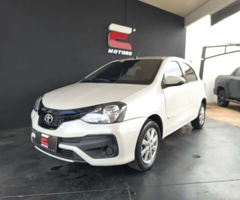 TOYOTA ETIOS 1.5 X PLUS 16V 4P