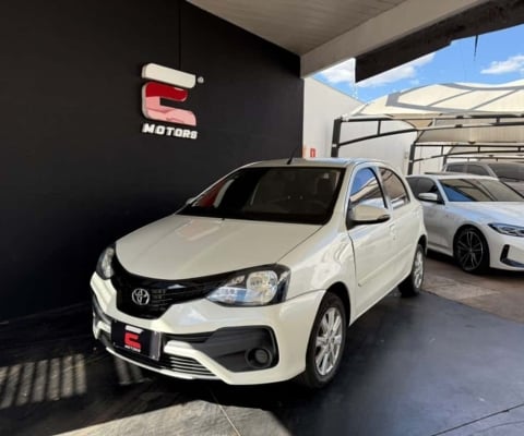 TOYOTA ETIOS 1.5 X PLUS 16V 4P
