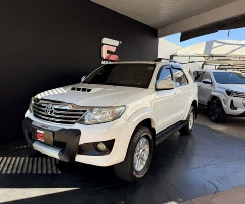 TOYOTA HILUX SW4 3.0 SRV 4X4 16V TURBO INTERCOOLER 4P