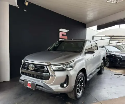 TOYOTA HILUX 2.8 TDI SRX PLUS CD 4X4 4P