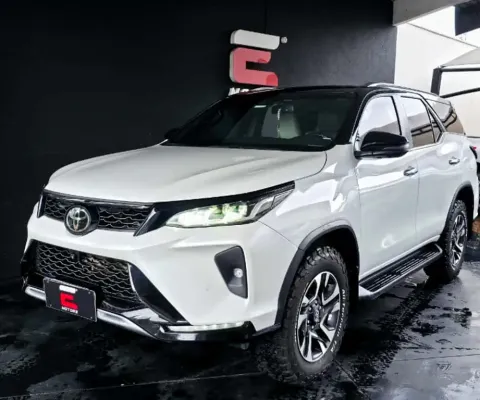 Toyota hilux sw4 2.8 srx diamond 4x4 turbo