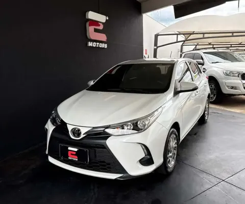 Toyota yaris yaris 1.5 xl plus connect cvt