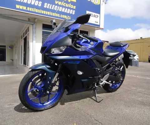 YAMAHA YZF R3 2024