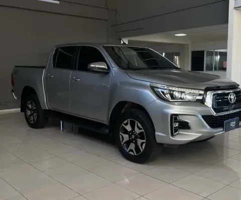 TOYOTA HILUX CD SRX 4x4 2.8 TDI 16V Diesel Aut.