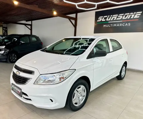 Onix LT 2015 é a escolha ideal para quem procura um carro econômico, confiável e perfeito para a rot