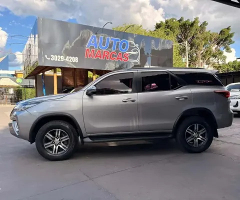 Toyota hilux sw4 sr 4x2 2.7 aut 2019