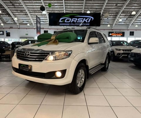 TOYOTA HILUX SW4 4X2SR 2013
