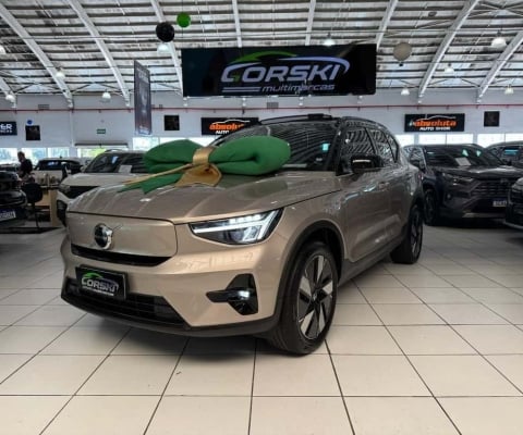 VOLVO XC40 6 PLUS 2024