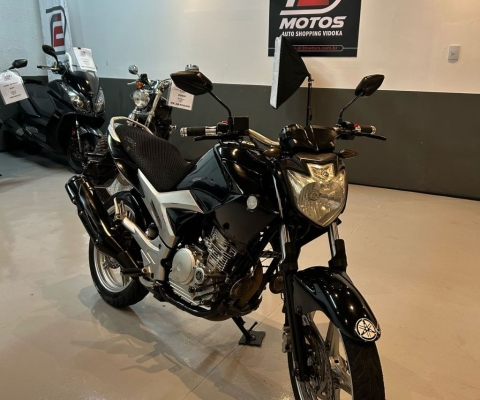 YAMAHA FAZER YS 250cc 2013 BAIXÍSSIMO KM