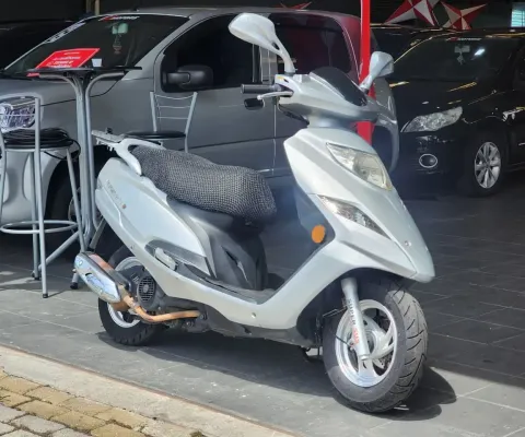 SUZUKI BURGMAN 125 2015 BAIXO KM