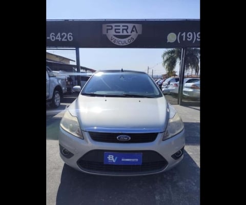 Focus Ghia  2.0 16V/ 2.0 16V Flex 5p Aut