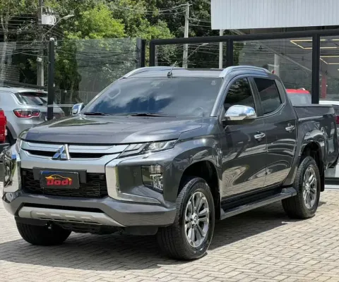 Mitsubishi l200 triton sport hpe - s 2.4 d 4x4 aut 2022