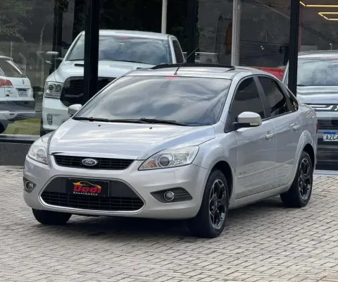 FORD FOCUS SEDAN TITANIUM 2.0 PLUS 16 V FLEX AUT. 2012