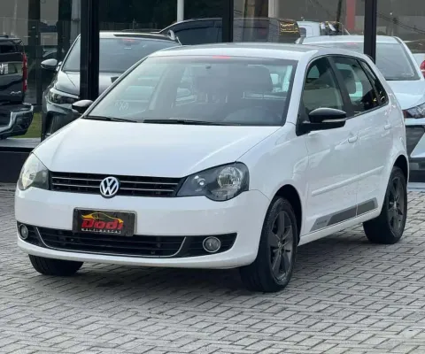VOLKSWAGEN POLO 1.6 SPORTLINE 2014