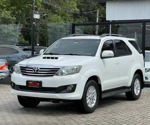 TOYOTA TOYOTA HILUX SW4 SRV4X4 2013
