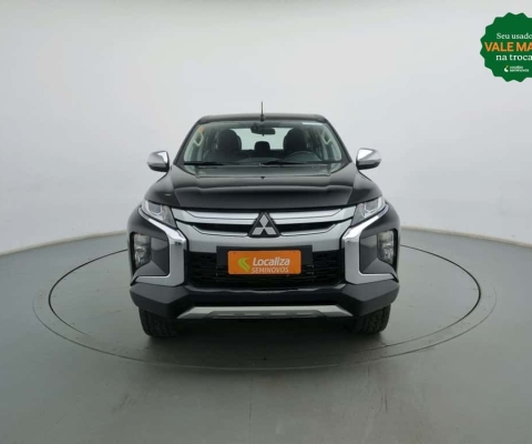 Mitsubishi L200 triton 2022 2.4 16v turbo diesel sport hpe cd 4p 4x4 automático