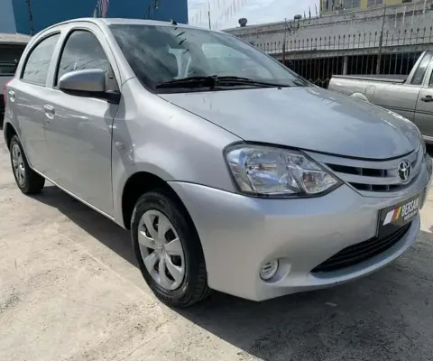 TOYOTA ETIOS HB X 2014