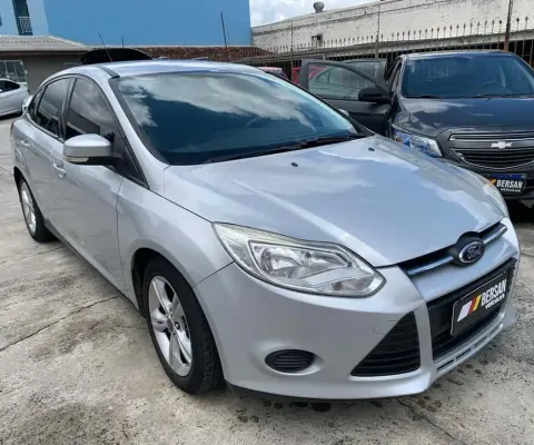 FORD FOCUS AT 1.6S 2014