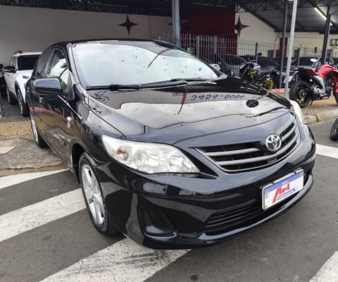 "Corolla GLi 2013 Automático – O clássico da Toyota com conforto, estilo e durabilidade que só um Co